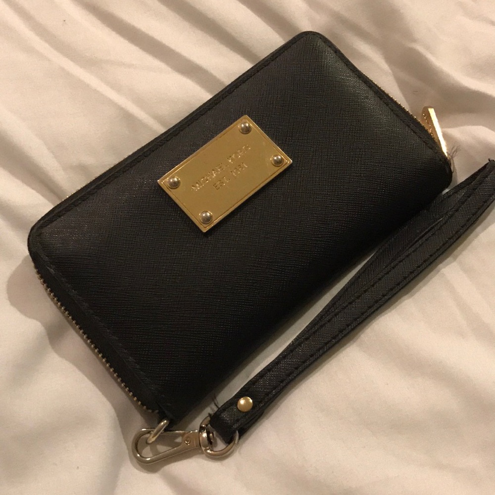 Michael Kors clutch